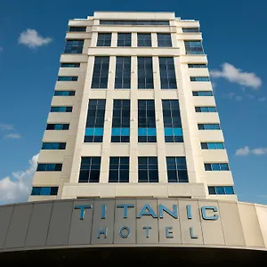 Titanic Business Kartal Отель