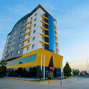 Ramada By Wyndham 4* Soma